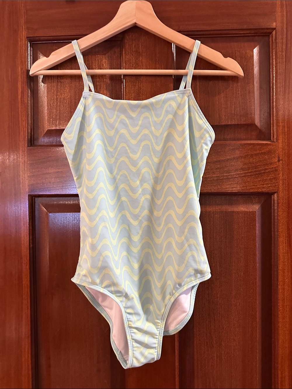 Old Navy Kids One-Piece Swimsuit in Light Blue/Yellow/green Wave Size L 10-12